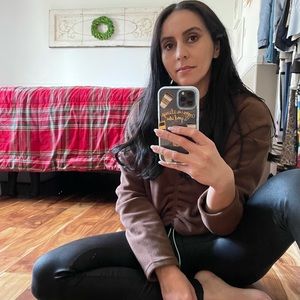 Meet your Posher, Linda